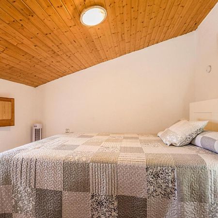Awesome Home In Riells I Viabrea With Wifi Breda Extérieur photo